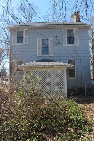804 E 4th Street E, Centralia, IL 62801