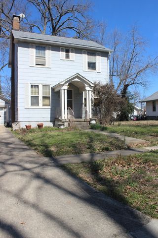 804 E 4th Street E, Centralia, IL 62801