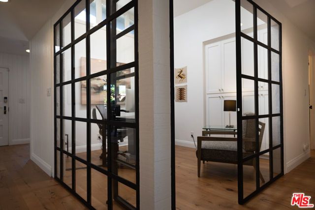 12722 Sarah Street, Studio City (los Angeles), CA 91604