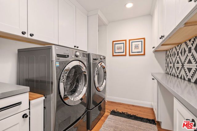 12722 Sarah Street, Studio City (los Angeles), CA 91604