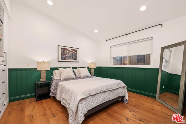 12722 Sarah Street, Studio City (los Angeles), CA 91604