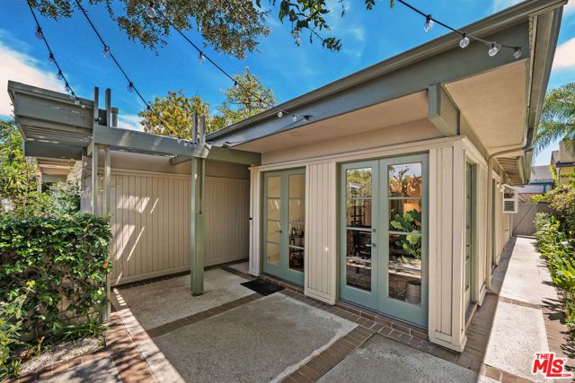 12722 Sarah Street, Studio City (los Angeles), CA 91604