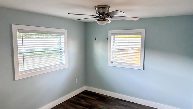 713 N 23rd Street B, Fort Pierce, FL 34950