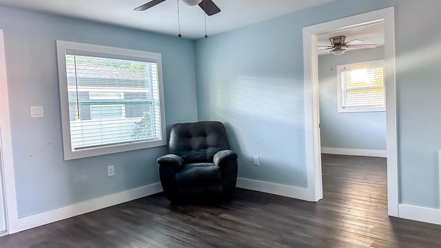 713 N 23rd Street B, Fort Pierce, FL 34950