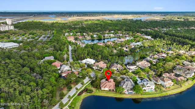 5226 COMMISSIONERS Drive, Jacksonville, FL 32224