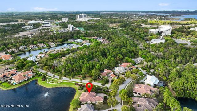 5226 COMMISSIONERS Drive, Jacksonville, FL 32224