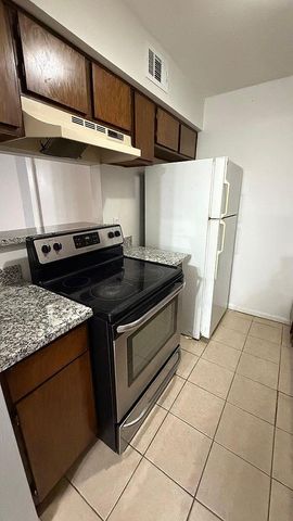 8517 Hearth Drive 4, Houston, TX 77054