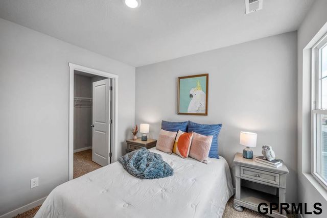 10821 S 178th Avenue, Omaha, NE 68136