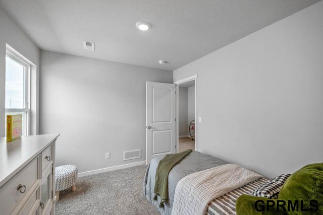 10821 S 178th Avenue, Omaha, NE 68136