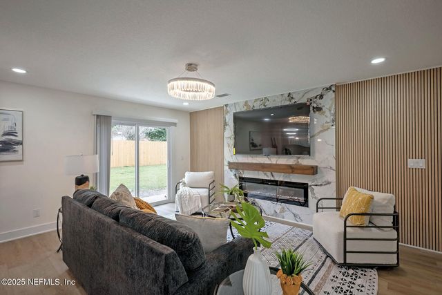 3775 SAN VISCAYA Drive, Jacksonville, FL 32217