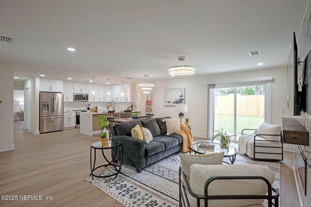 3775 SAN VISCAYA Drive, Jacksonville, FL 32217