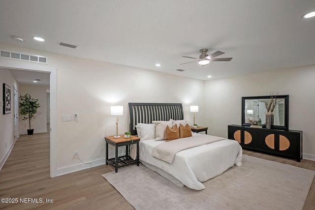 3775 SAN VISCAYA Drive, Jacksonville, FL 32217