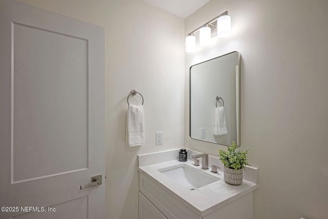 3775 SAN VISCAYA Drive, Jacksonville, FL 32217