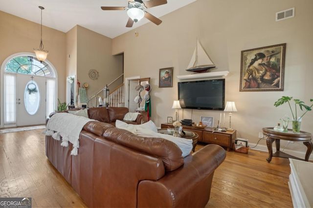 135 Alexander Lakes Drive, Eatonton, GA 31024