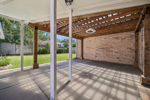 1207 Ellcreek Court, Sugar Land, TX 77479