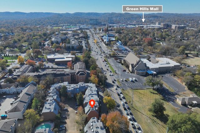 136 Hampton Pl, Nashville, TN 37215