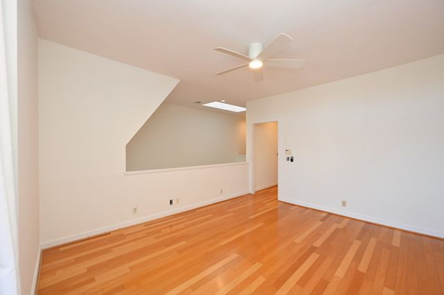 136 Hampton Pl, Nashville, TN 37215