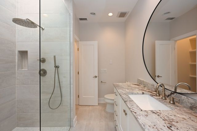 136 Hampton Pl, Nashville, TN 37215