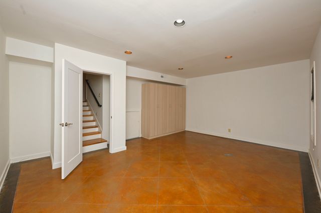 136 Hampton Pl, Nashville, TN 37215