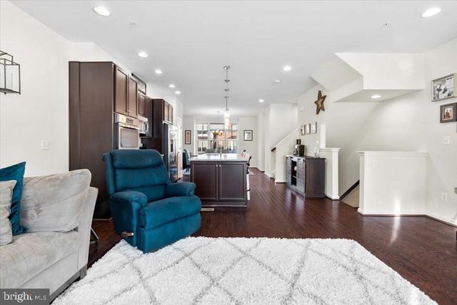 8481 HEDWIG LN, Frederick, MD 21704