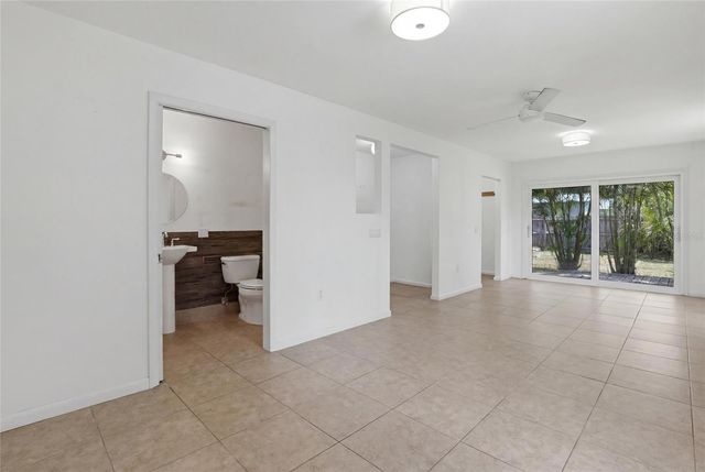 2627 DUEBY STREET, Sarasota, FL 34231