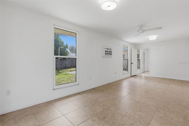 2627 DUEBY STREET, Sarasota, FL 34231