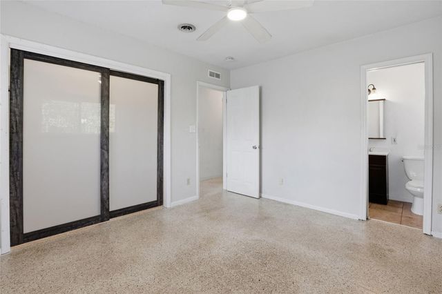 2627 DUEBY STREET, Sarasota, FL 34231