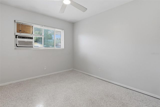 2627 DUEBY STREET, Sarasota, FL 34231