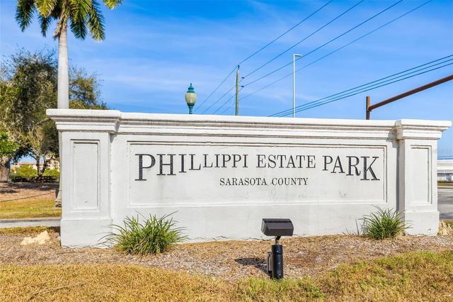 2627 DUEBY STREET, Sarasota, FL 34231