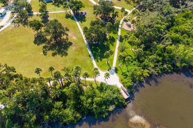2627 DUEBY STREET, Sarasota, FL 34231