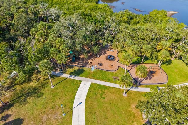 2627 DUEBY STREET, Sarasota, FL 34231