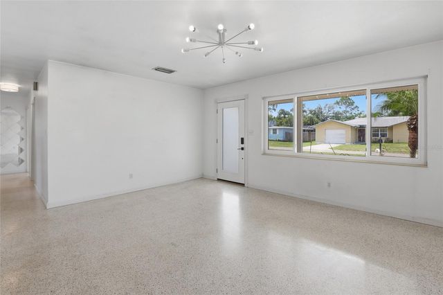2627 DUEBY STREET, Sarasota, FL 34231