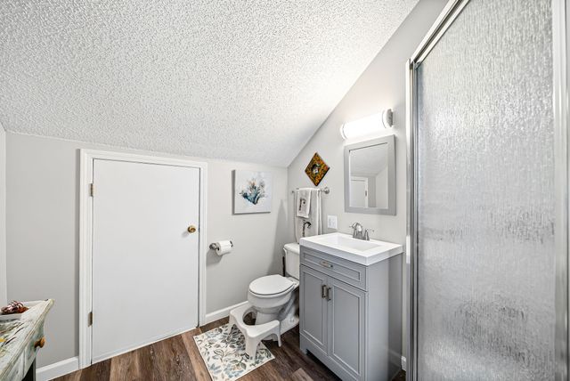 2175 Jim Taylor Rd, Woodlawn, TN 37191