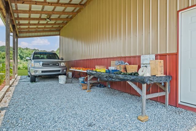 627 Ragsdale Rd, Manchester, TN 37355