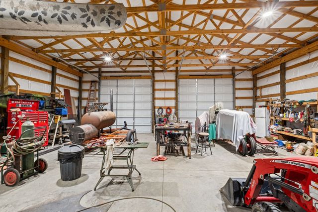 627 Ragsdale Rd, Manchester, TN 37355