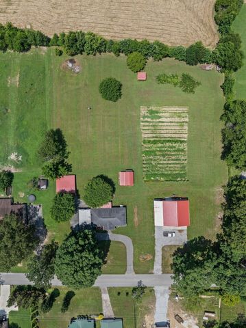 627 Ragsdale Rd, Manchester, TN 37355