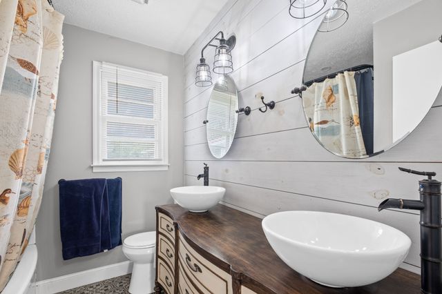 627 Ragsdale Rd, Manchester, TN 37355