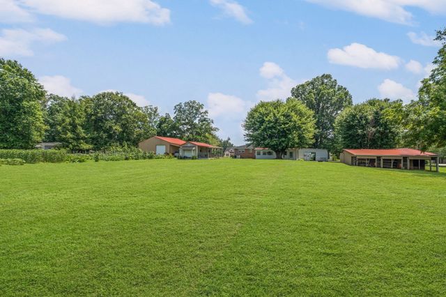 627 Ragsdale Rd, Manchester, TN 37355