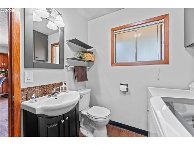9811 Ne 152ND Ave, Vancouver, WA 98682