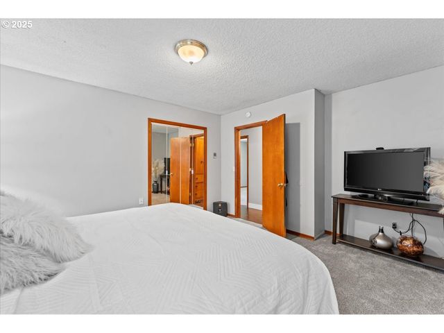 9811 Ne 152ND Ave, Vancouver, WA 98682