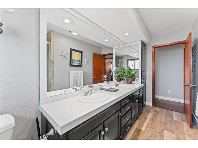 9811 Ne 152ND Ave, Vancouver, WA 98682