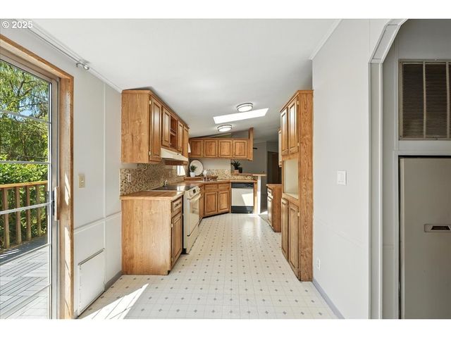 9811 Ne 152ND Ave, Vancouver, WA 98682