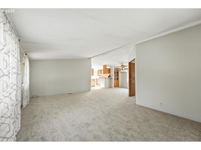 9811 Ne 152ND Ave, Vancouver, WA 98682