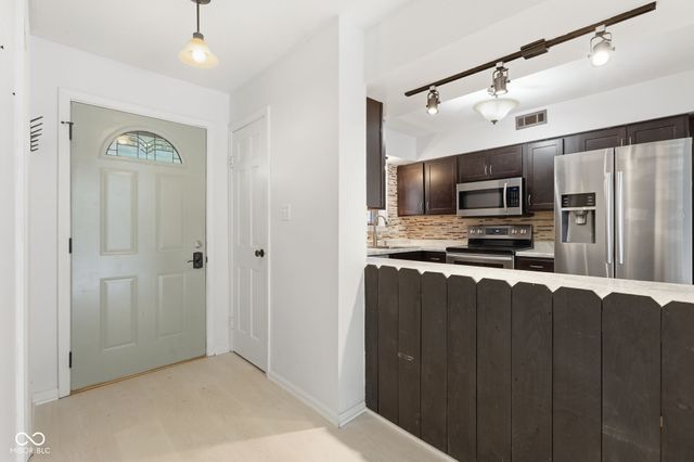 2260 Rome Drive, Indianapolis, IN 46228