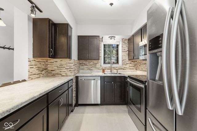 2260 Rome Drive, Indianapolis, IN 46228