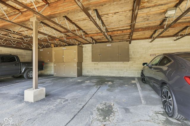 2260 Rome Drive, Indianapolis, IN 46228