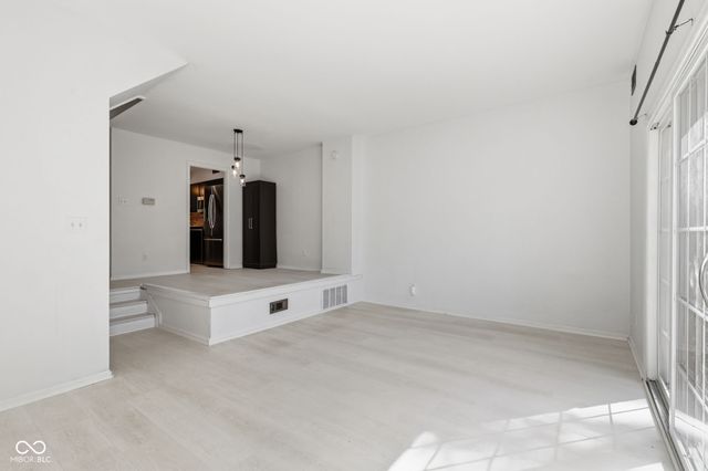 2260 Rome Drive, Indianapolis, IN 46228