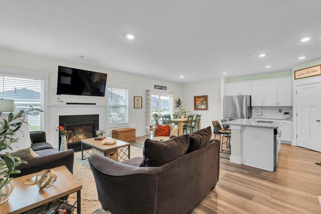 133 Hazelcroft Drive, Fountain Inn, SC 29644