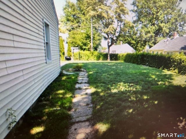 175 Alexander Drive, Bridgeport, CT 06606