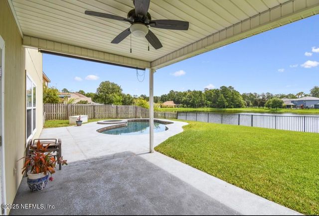 1545 HARVEST COVE Drive, Middleburg, FL 32068